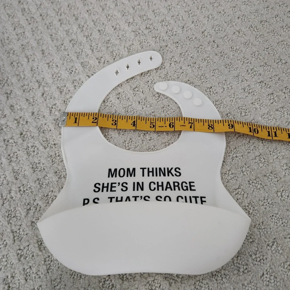 Silicone Bib Mom Thinks She's In Charge Green size 6M+ NEW